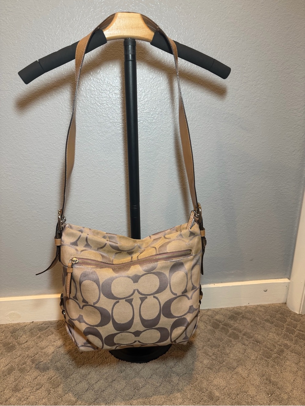 Coach Signature Canvas Shoulder Bag in Light Lavender and Cream - Picture 14 of 15